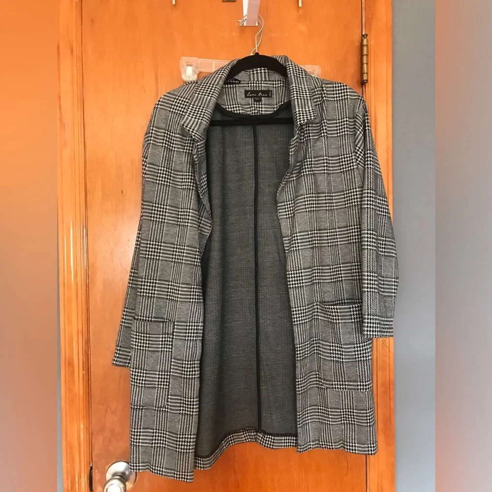 Light jacket - Picture 1 of 2